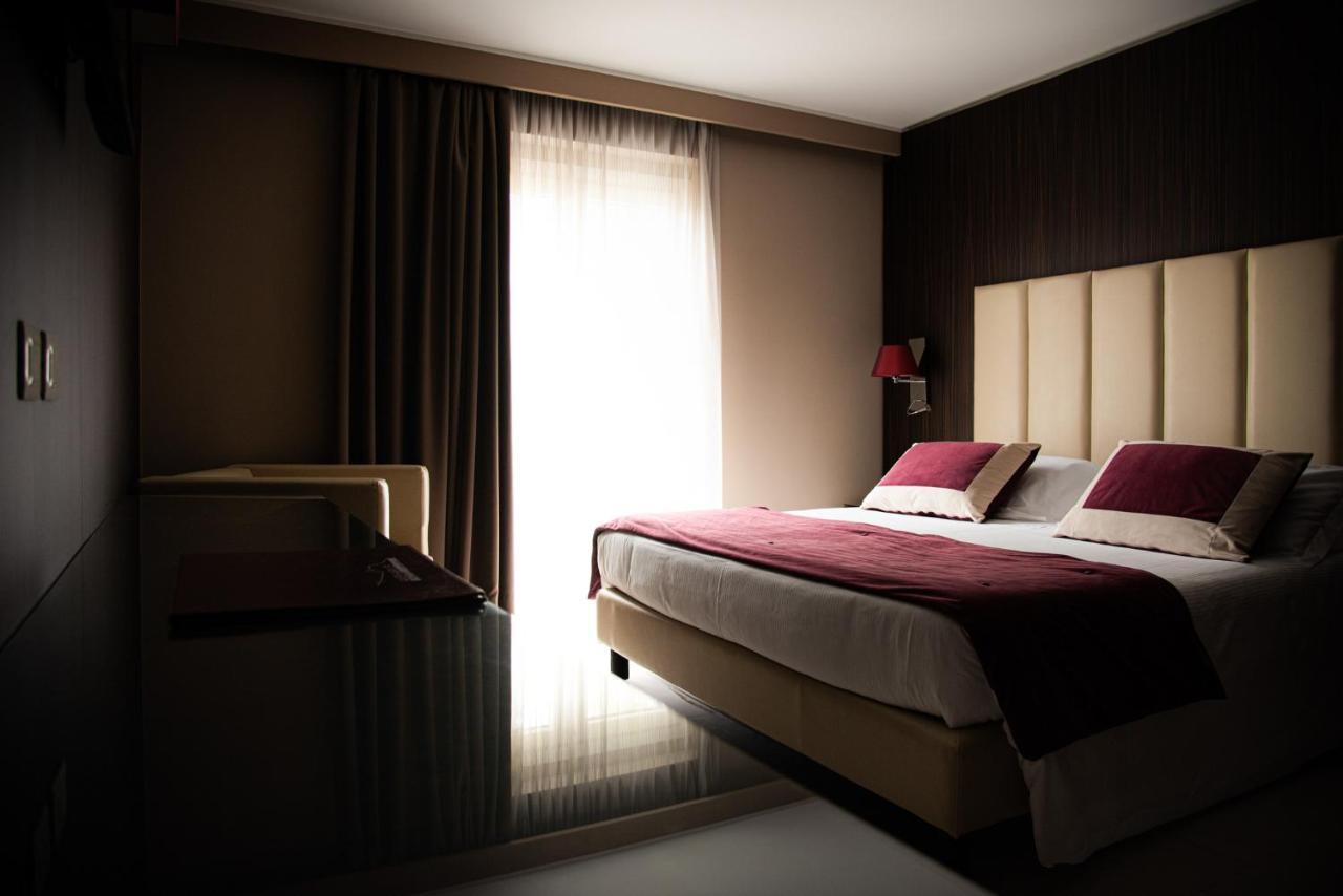 Hotel Ansharius - Adults Only รอกการาโซ ภายนอก รูปภาพ