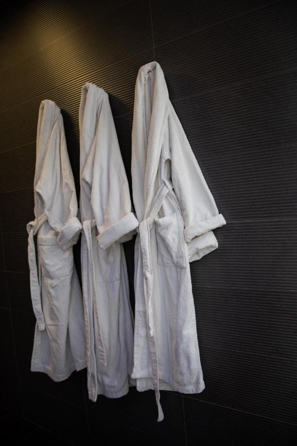 Hotel Ansharius - Adults Only รอกการาโซ ภายนอก รูปภาพ