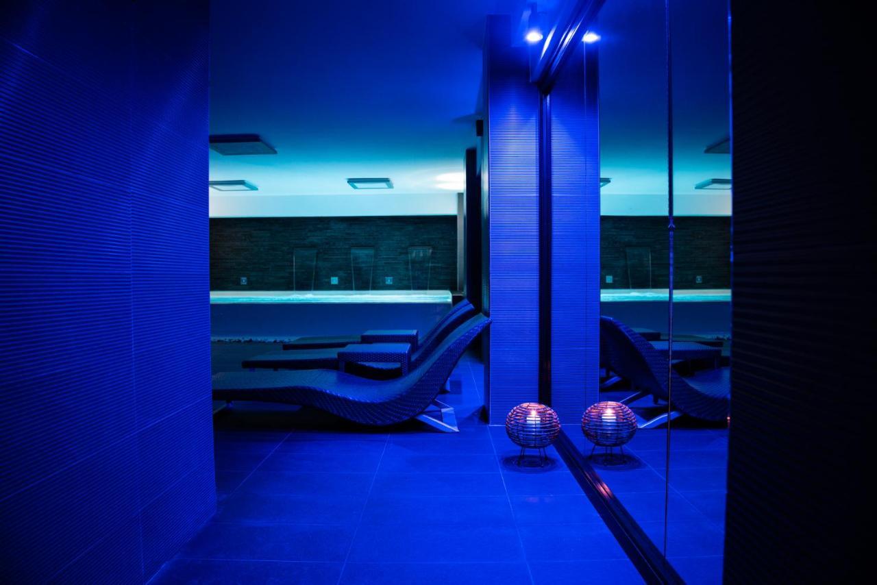 Hotel Ansharius - Adults Only รอกการาโซ ภายนอก รูปภาพ